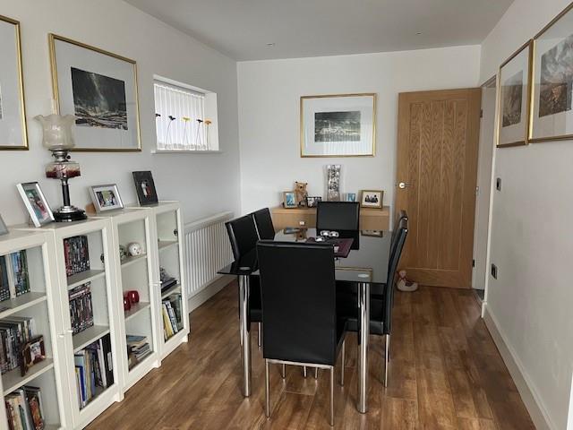 Dining Area.jpg