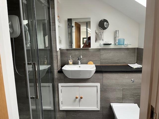 First Floor Shower Room.jpg
