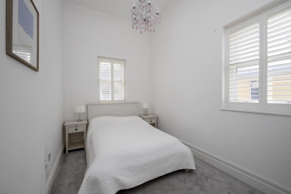 Eaton Gardens, 10, Flat 4-014 (AG).JPG