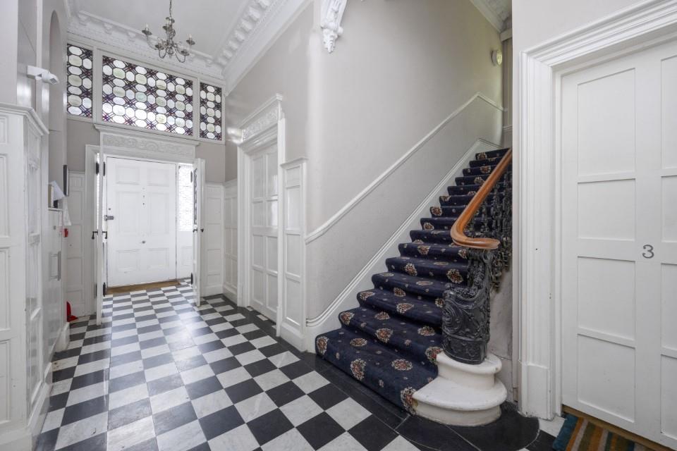 Eaton Gardens, 10, Flat 4-020 (AG).JPG