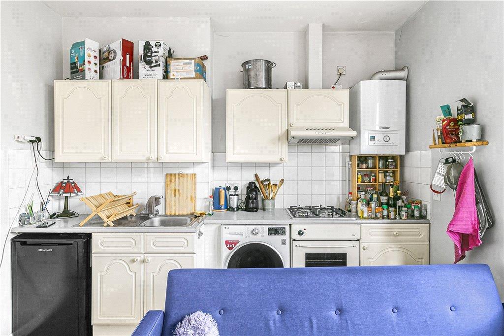 Kitchen/Recepion