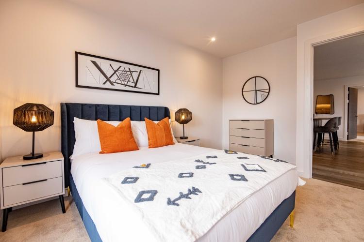 3 Bed Show Apartm...