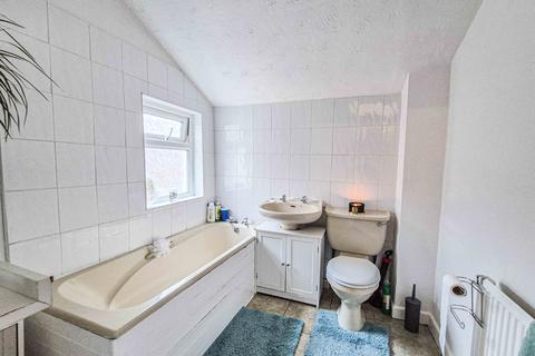 5 Dawson Street, Oldham, OL4 3AH