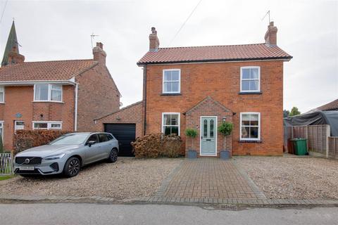 3 bedroom detached house for sale, East Mount, North Ferriby