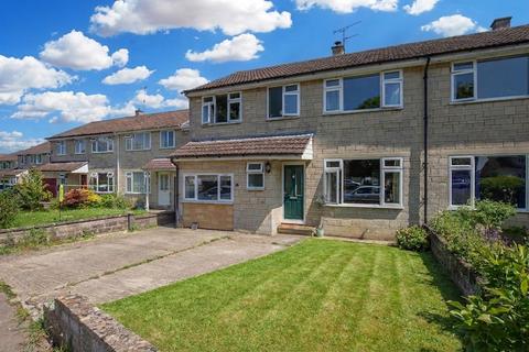 4 bedroom semi-detached house for sale, Pembroke Green, Lea, SN16
