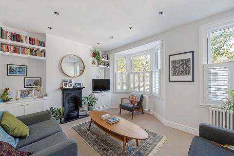 13a Steerforth Street, London, SW18 4HH