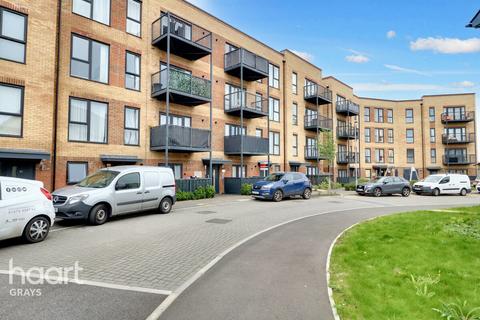 2 bedroom flat for sale, Devonshire Close, Grays