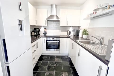 2 bedroom apartment for sale, Newfoundland Way, Portishead, Bristol, Somerset, BS20
