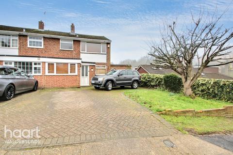 4 bedroom semi-detached house for sale, Prince Charles Avenue, Chatham