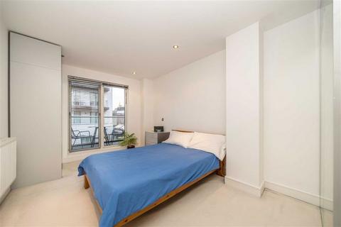 1 bedroom flat for sale, Commercial Road, London E1