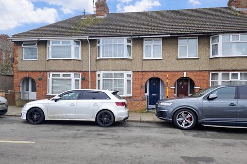 3 bedroom terraced house for sale, Currie Road, Kingsthorpe, Northampton, NN2 6HG