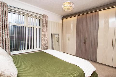 63 Avondale Road, Darwen, BB3 1NS