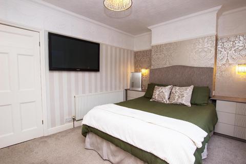63 Avondale Road, Darwen, BB3 1NS