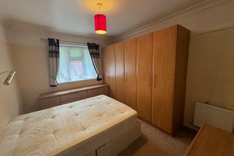 1 bedroom terraced house to rent, Arundel Close, London E15