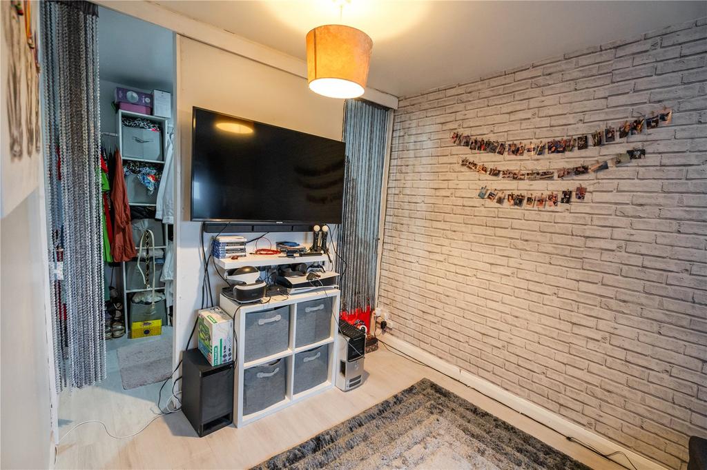 Bedroom 3 (2)