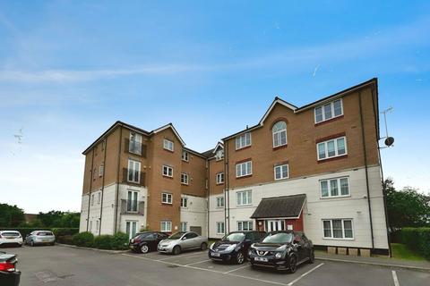 2 bedroom flat for sale, Twickenham Close, Swindon, SN3 3FF