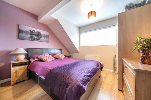 2 bedroom duplex for sale, Peerless Drive, Harefield, Middlesex