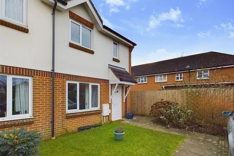 2 bedroom semi-detached house for sale, Quantock Drive, Ashford, TN24