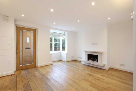 2 bedroom terraced house for sale, Oxford Road, Gerrards Cross, Buckinghamshire, SL9