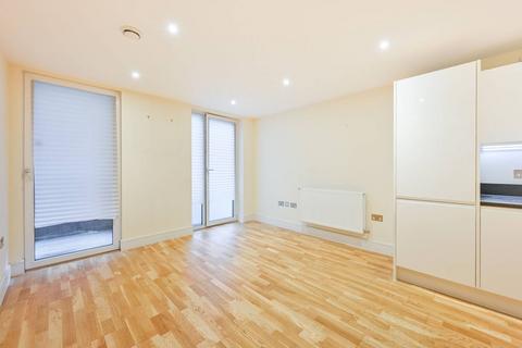 1 bedroom flat to rent, St Anne Street, E14, Limehouse, London, E14