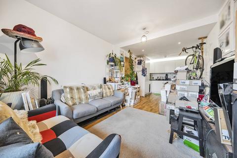 1 bedroom flat to rent, Amelia Street, Elephant and Castle, SE17