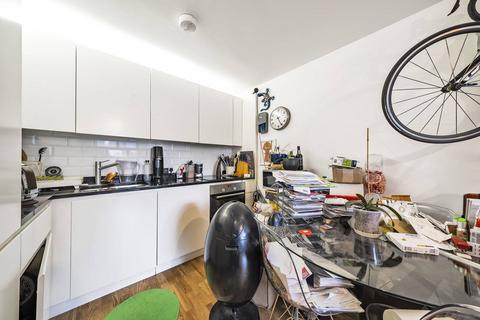 1 bedroom flat to rent, Amelia Street, Elephant and Castle, SE17