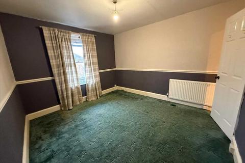 4 bedroom apartment to rent, High Street, Ludgershall