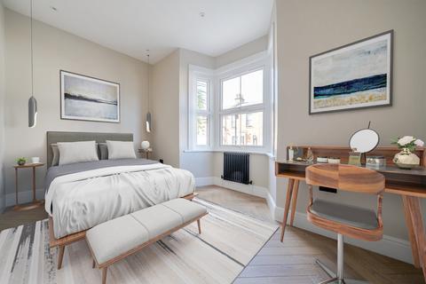 3 bedroom flat for sale, Thurlow Hill, West Dulwich, London, SE21