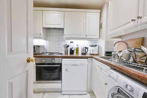 2 bedroom flat to rent, Harewood Avenue, Marylebone, London, NW1