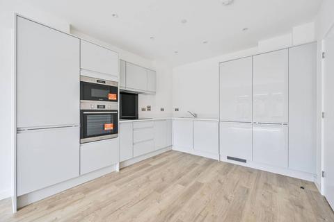 2 bedroom flat to rent, Dock 28, Woolwich, London, SE28