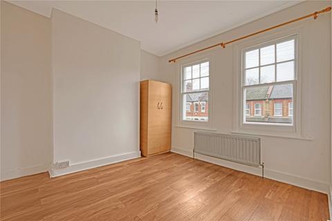 3 bedroom end of terrace house for sale, Terront Road, London, N15