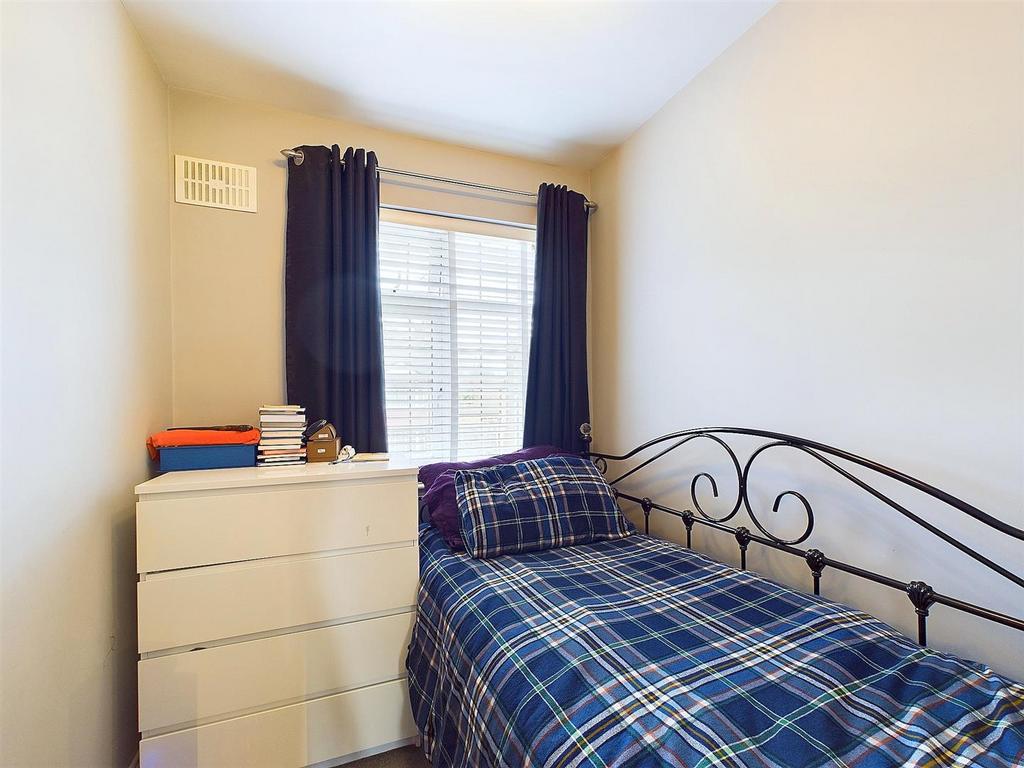 CAM03736 G0-PR0054-STILL002.jpg