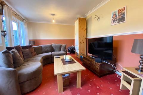 3 bedroom end of terrace house for sale, Inskip Road, Dagenham