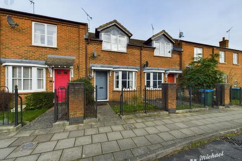 2 bedroom terraced house for sale, Fairford Leys Way, AYLESBURY