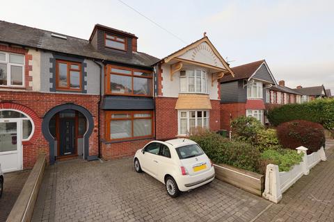 4 bedroom terraced house for sale, Hawthorn Crescent, Cosham, Portsmouth