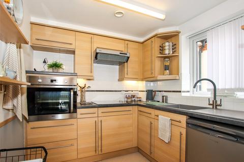 1 bedroom apartment for sale, Avenue Rd, Lymington, Hampshire, SO41