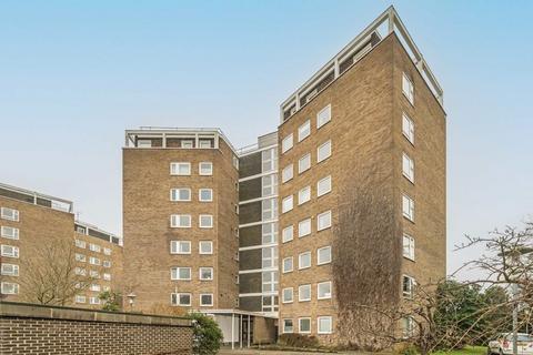 2 bedroom flat for sale, Albany Park Road, Kingston Upon Thames KT2