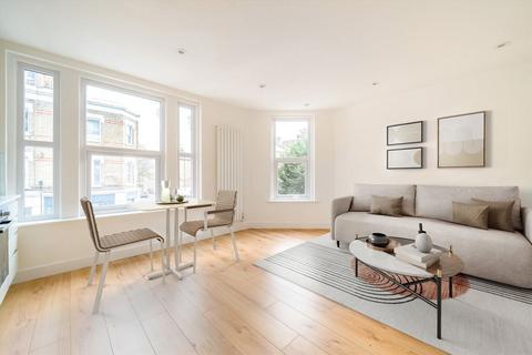 1 bedroom flat for sale, Boscombe Road, London W12