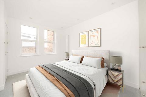 1 bedroom flat for sale, Boscombe Road, London W12