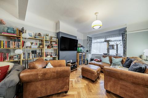 40 The Close, Mitcham, CR4 4LS