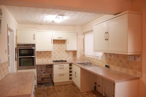 3 bedroom terraced house to rent, Verbena Way, Mead Vale, Weston super Mare