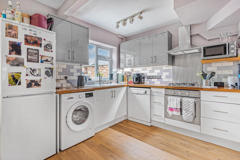 117 Brightside Avenue, Staines-upon-thames, TW18 1NH