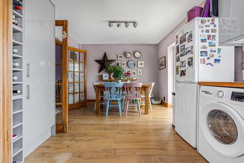 117 Brightside Avenue, Staines-upon-thames, TW18 1NH
