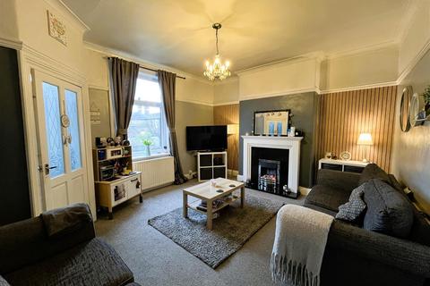 13 Mayfield View, Wyke, Bradford, BD12 9PY