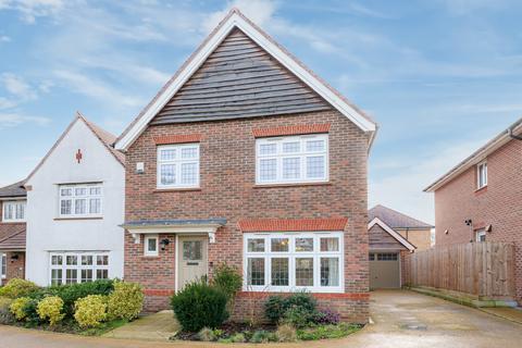 3 bedroom detached house for sale, Orwell Drive, Arborfield Green, Reading