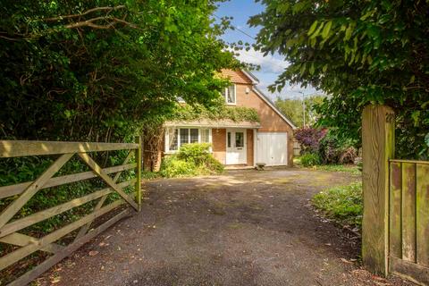 4 bedroom detached house for sale, Penn Road, High Wycombe HP15