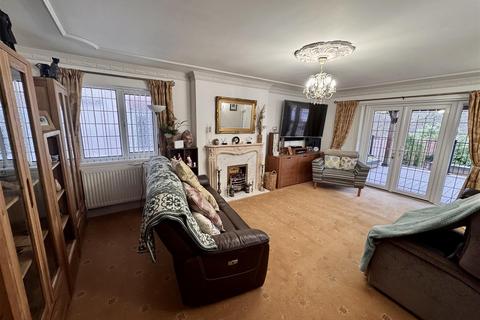 undefined, Milo, Llandybie, Ammanford