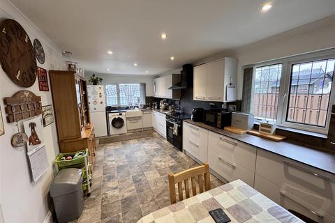 undefined, Milo, Llandybie, Ammanford