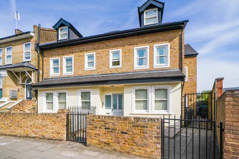 2 bedroom flat for sale, Lothair Road W5