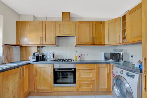 2 bedroom flat for sale, Lothair Road W5